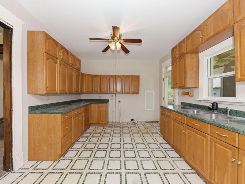 618 E State Street, Georgetown, OH 45121 Photo 12