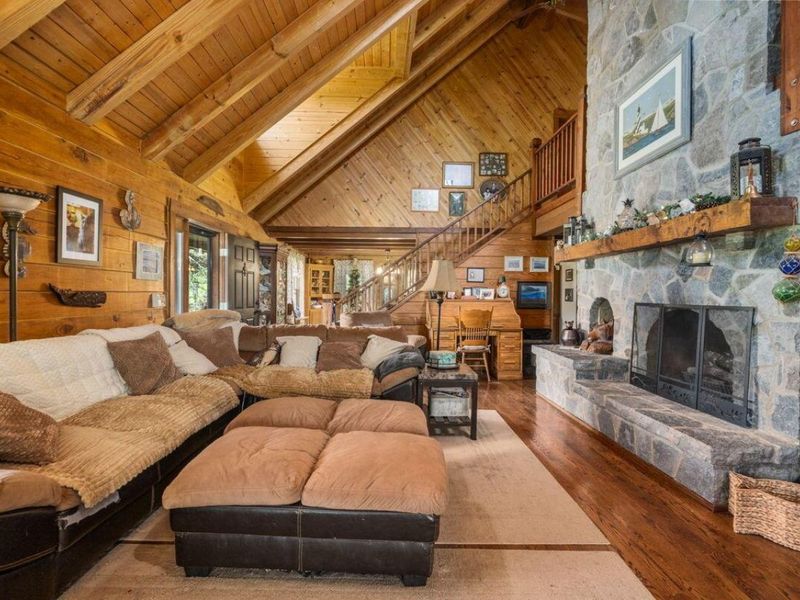 16472 Kreashbaum Road , Rockbridge, OH 43149 Photo 11