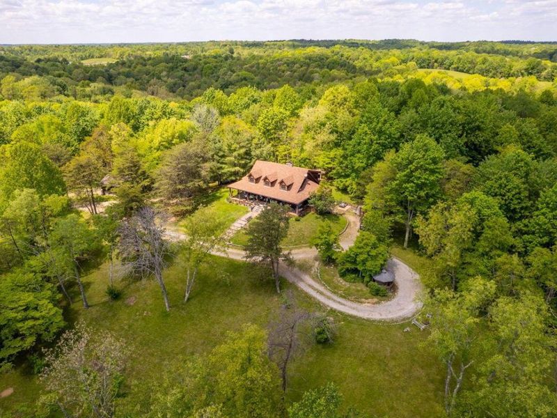 16472 Kreashbaum Road , Rockbridge, OH 43149 Photo 2