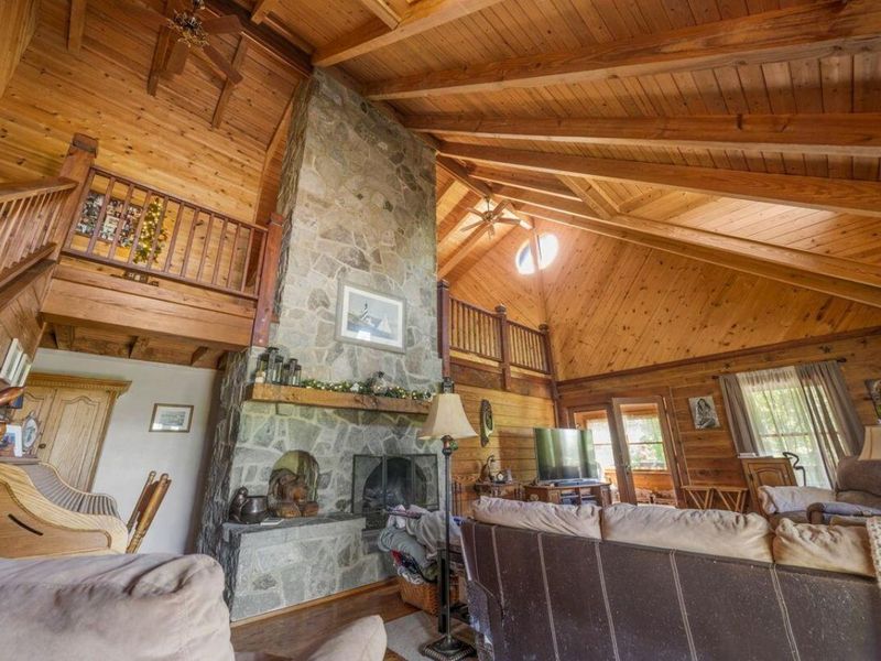 16472 Kreashbaum Road , Rockbridge, OH 43149 Photo 22