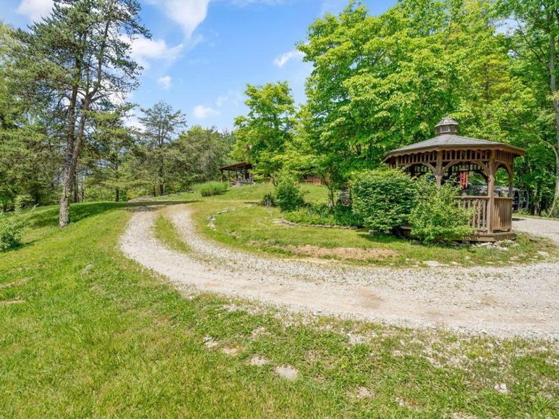 16472 Kreashbaum Road , Rockbridge, OH 43149 Photo 76