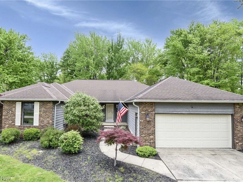 32078 Willow Circle, Avon Lake, OH 44012 Photo 1