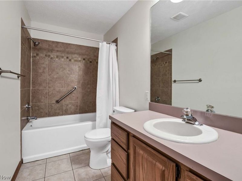 32078 Willow Circle, Avon Lake, OH 44012 Photo 23
