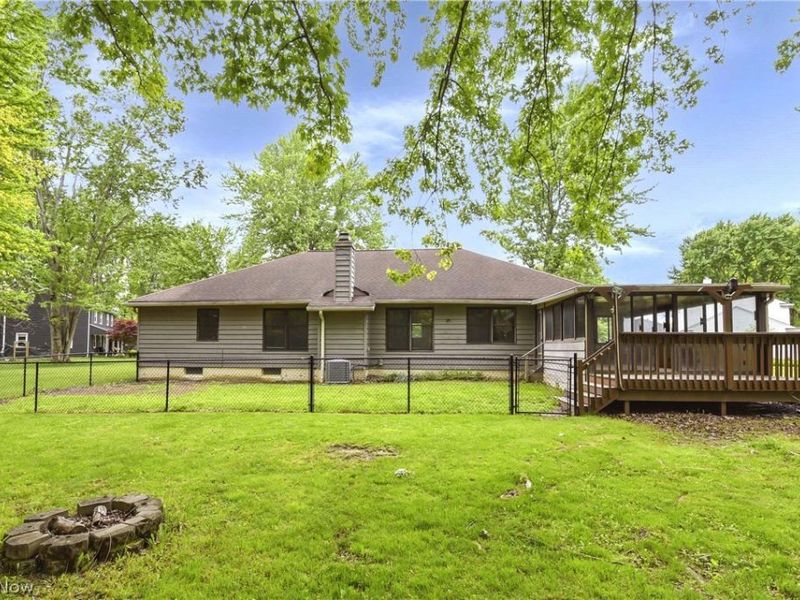 32078 Willow Circle, Avon Lake, OH 44012 Photo 5