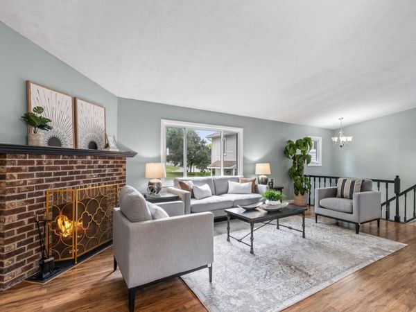 7440 Landau Curve, Bloomington, MN 55438