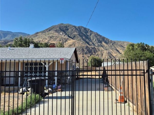 50469 Dolores Avenue, Cabazon, CA 92230