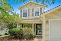 977 Silvercrest Dr. photo 4