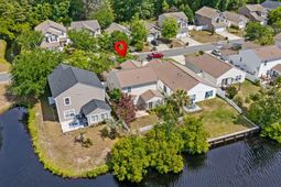 977 Silvercrest Dr. photo 4