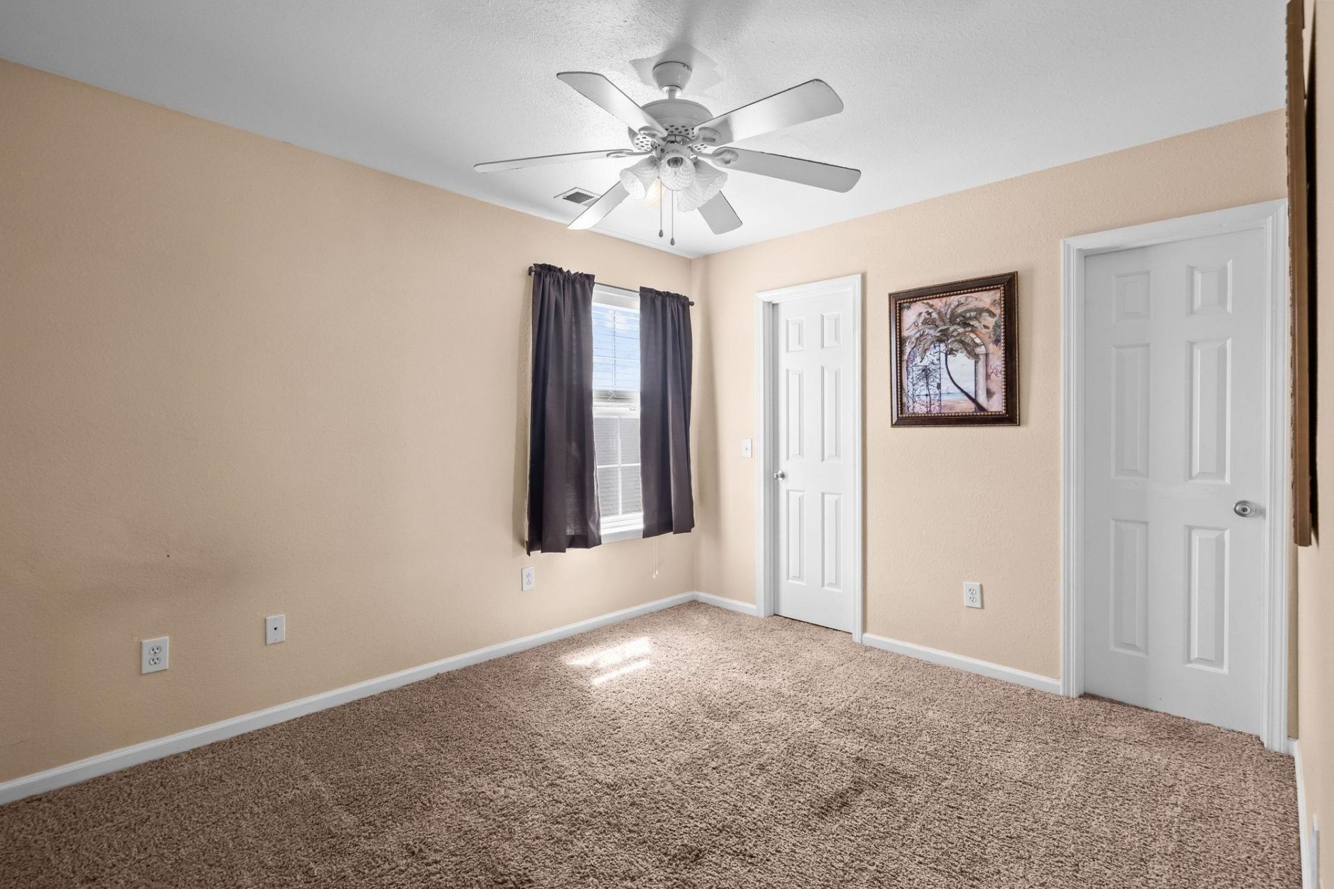 977 Silvercrest Dr. Photo 30
