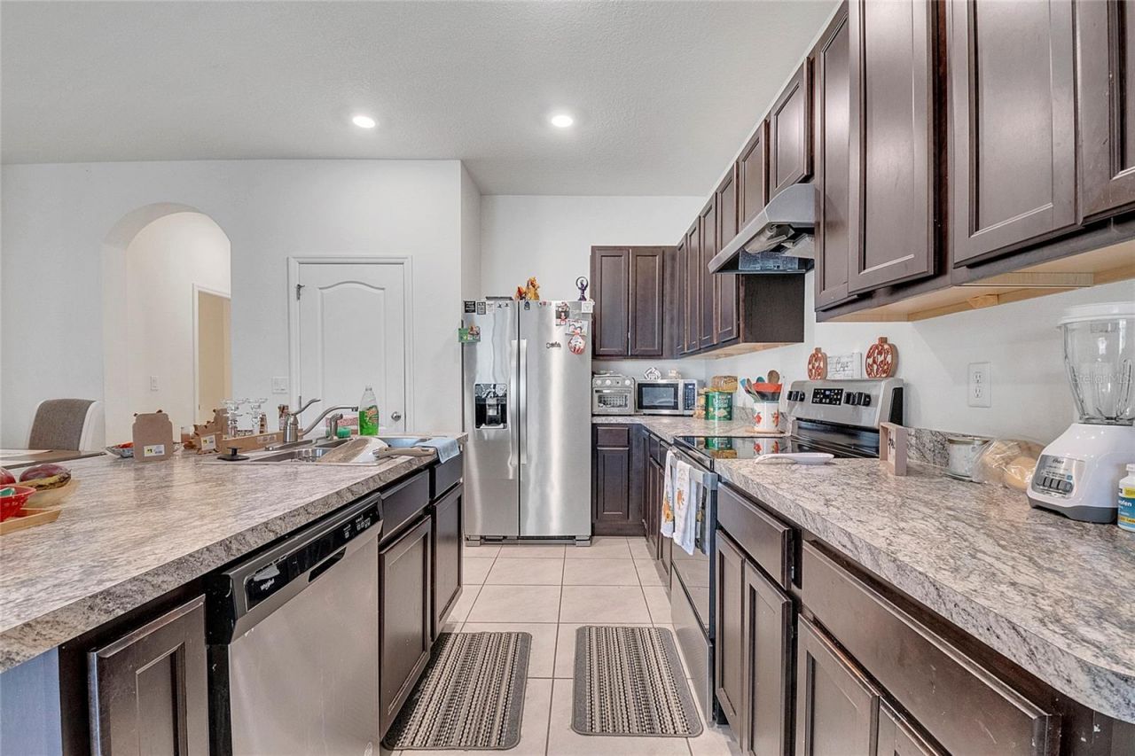 1394 Yellow Finch Drive, Davenport, FL 33837 Photo