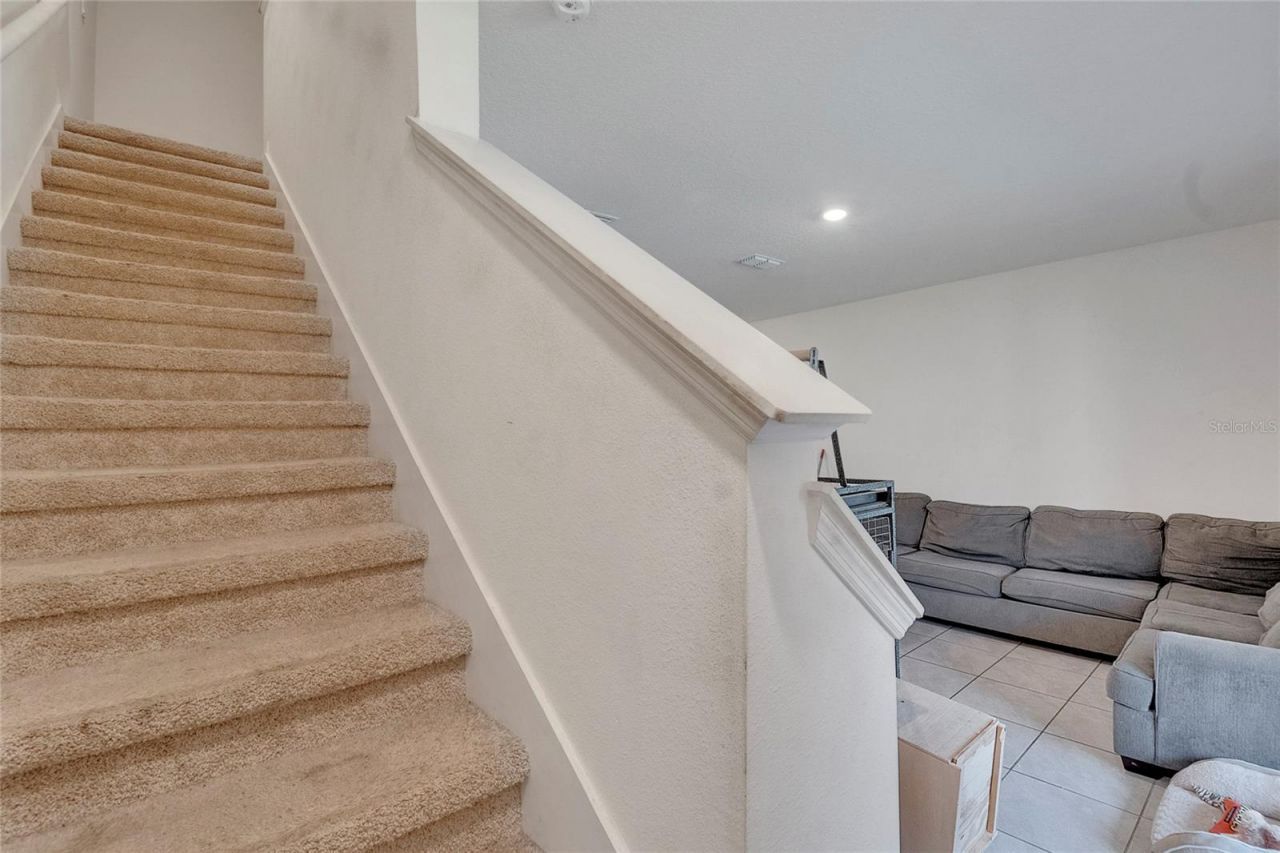 1394 Yellow Finch Drive, Davenport, FL 33837 Photo