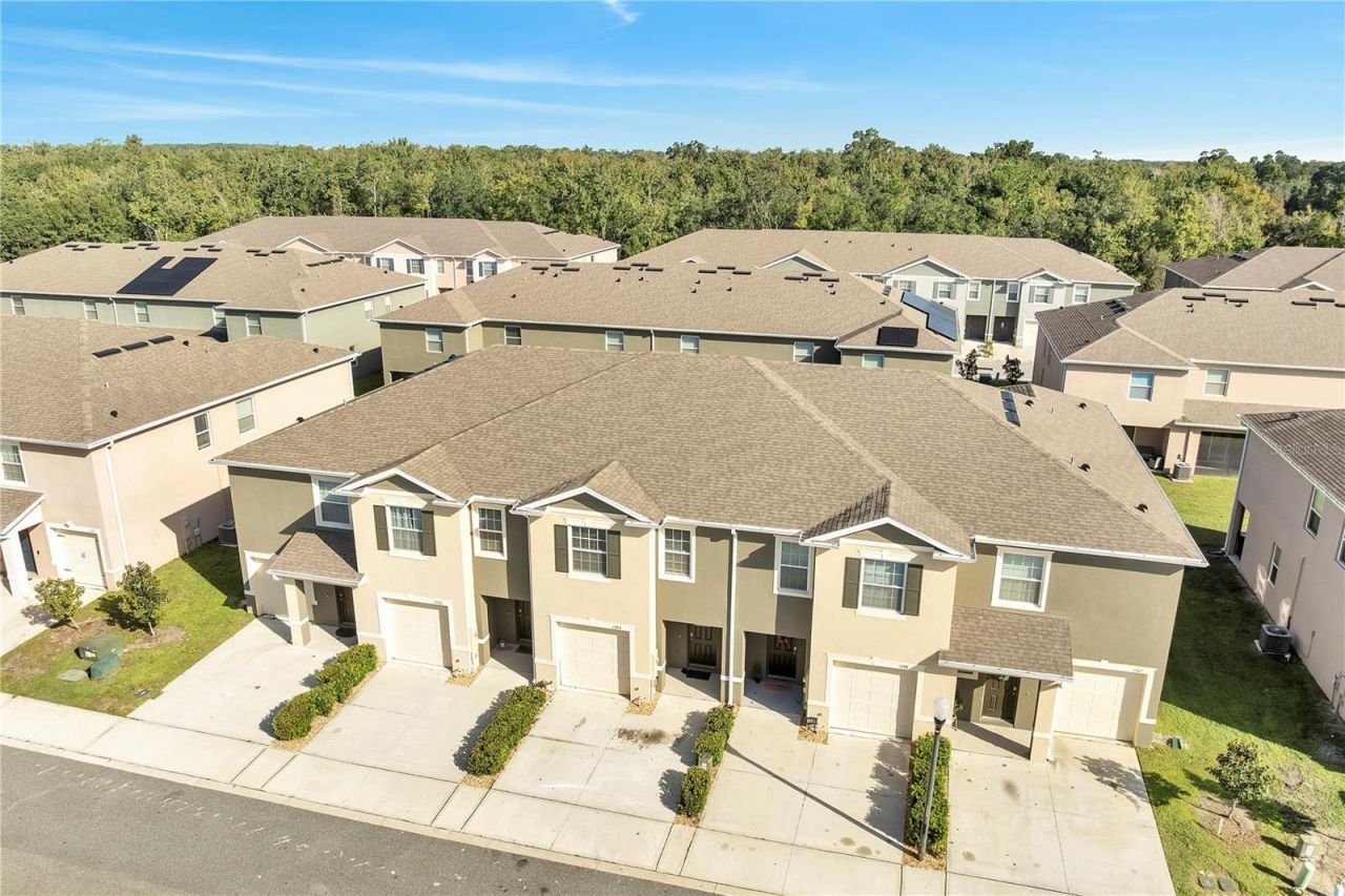 1394 Yellow Finch Drive, Davenport, FL 33837 Photo
