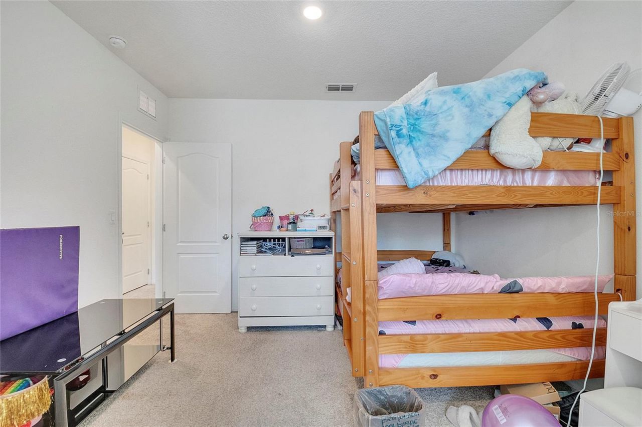 1394 Yellow Finch Drive, Davenport, FL 33837 Photo