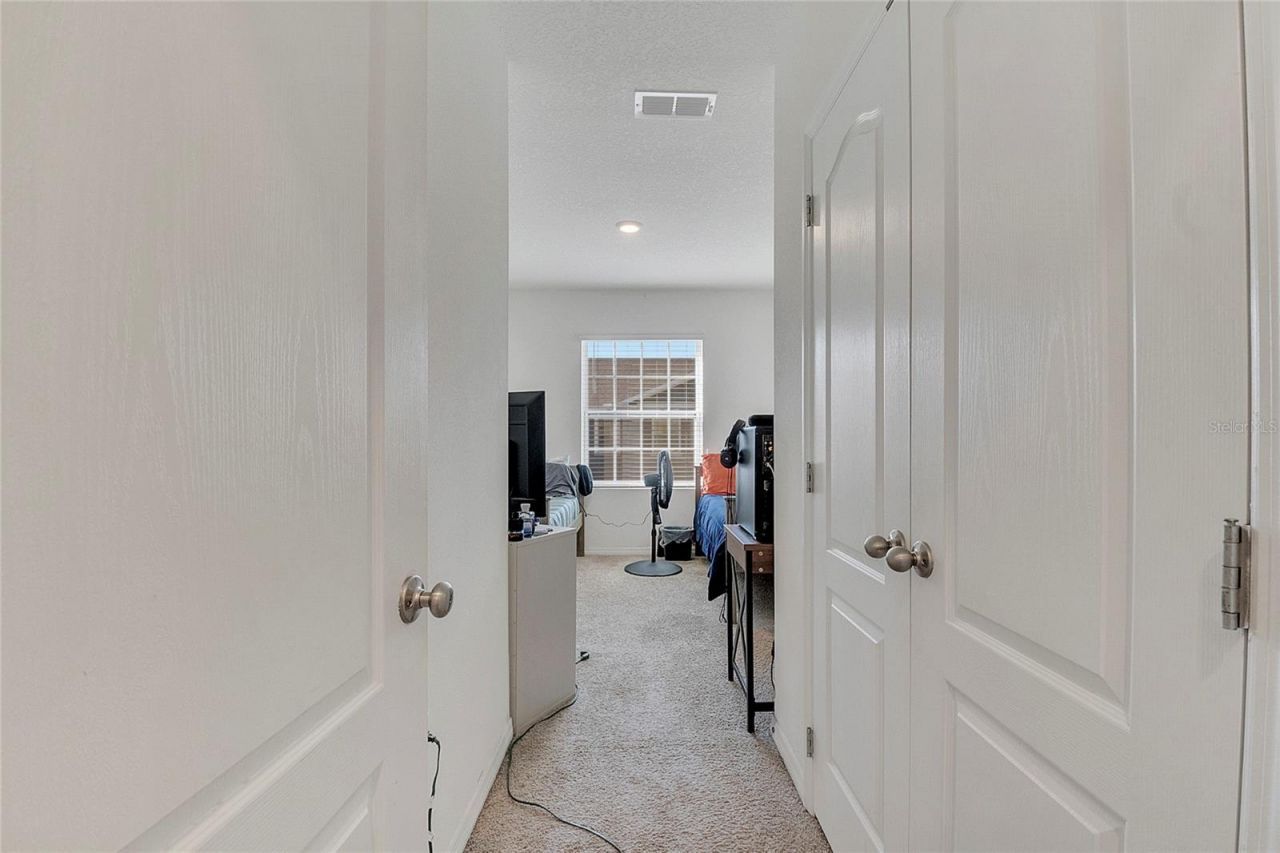 1394 Yellow Finch Drive, Davenport, FL 33837 Photo