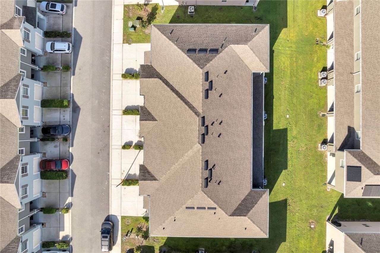 1394 Yellow Finch Drive, Davenport, FL 33837 Photo