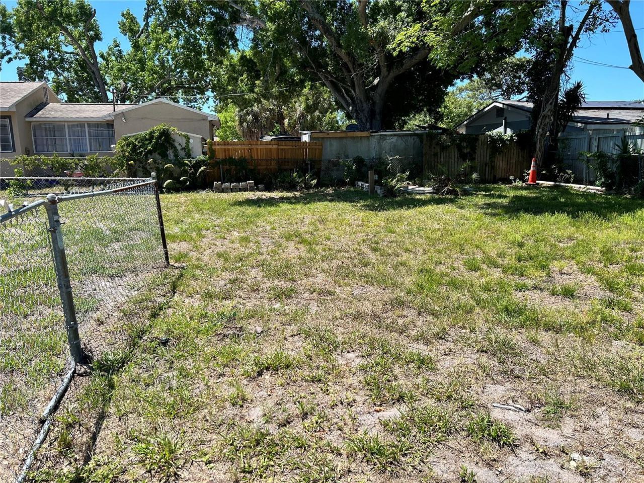 827 40th Street S, Saint Petersburg, FL 33711 Photo