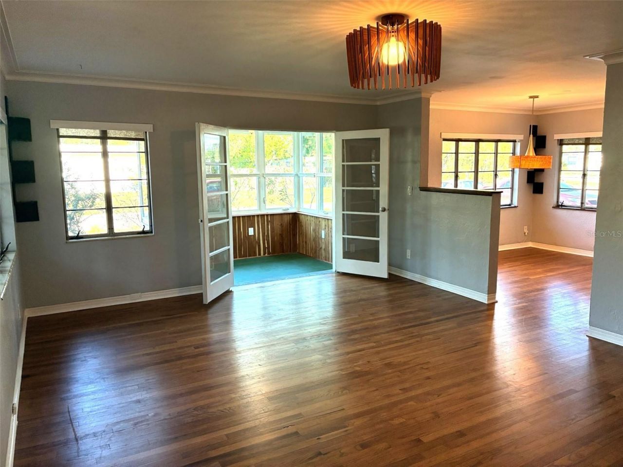 1155 53rd Avenue N, Saint Petersburg, FL 33703 Photo