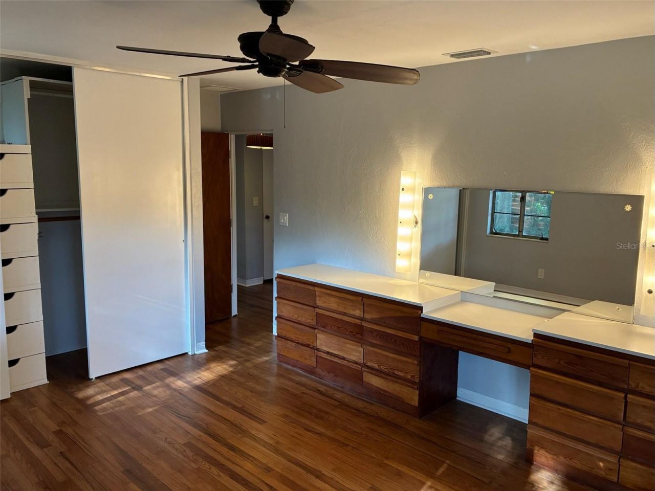 1155 53rd Avenue N, Saint Petersburg, FL 33703 Photo