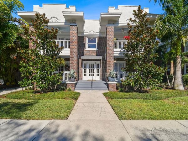 2113 W SOUTHVIEW AVENUE, Unit B, TAMPA, FL 33606
