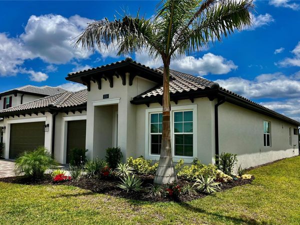 2016 BOLSENA STREET, NORTH VENICE, FL 34275