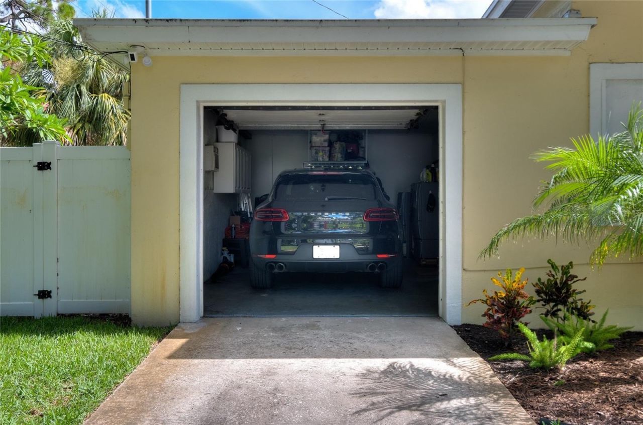 2500 Park Street N, Saint Petersburg, FL 33710 Photo