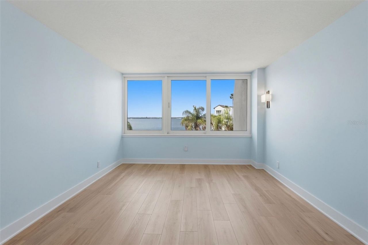 5277 Isla Key Boulevard S, Unit 321, Saint Petersburg, FL 33715 Photo