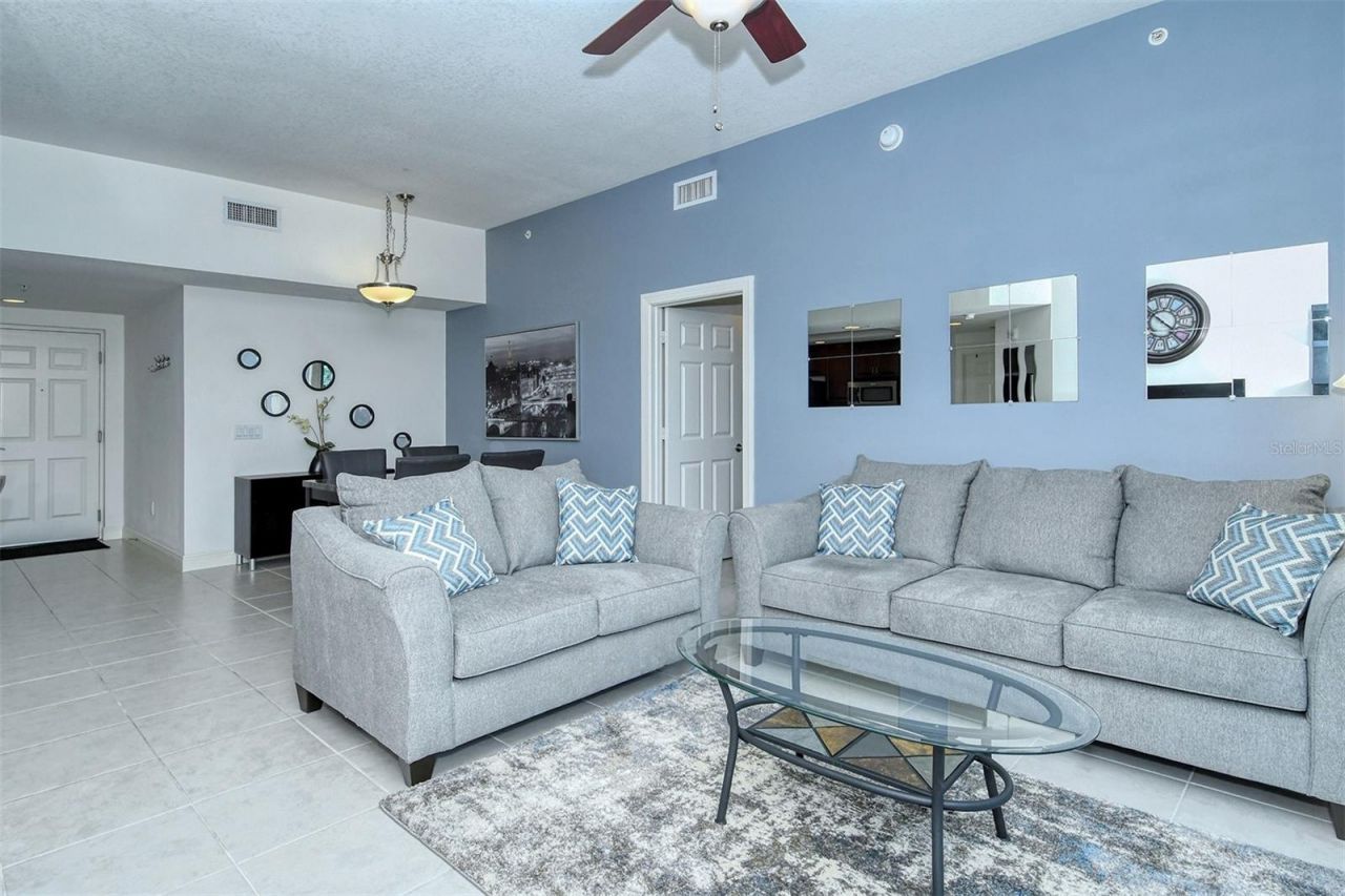 800 N Tamiami Trail, Unit 203, Sarasota, FL 34236 Photo