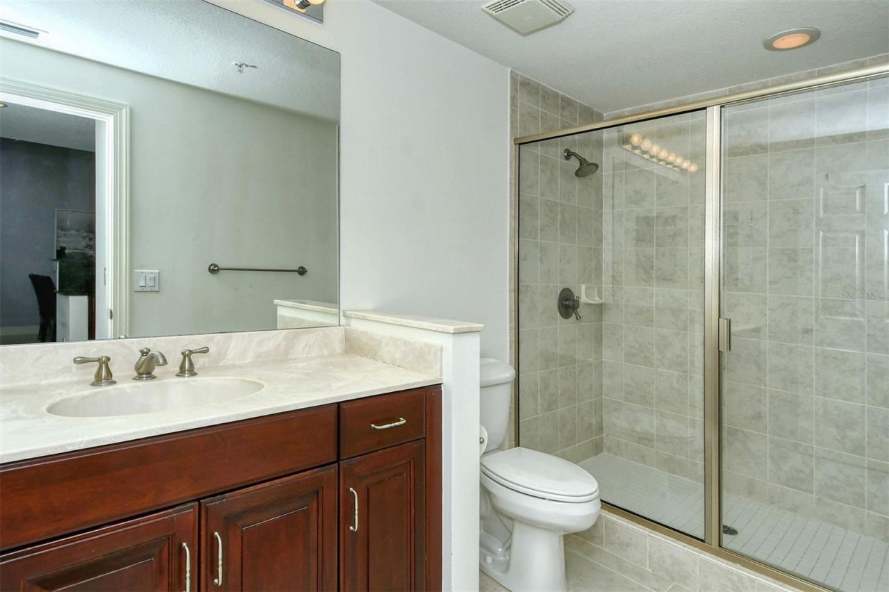800 N Tamiami Trail, Unit 203, Sarasota, FL 34236 Photo