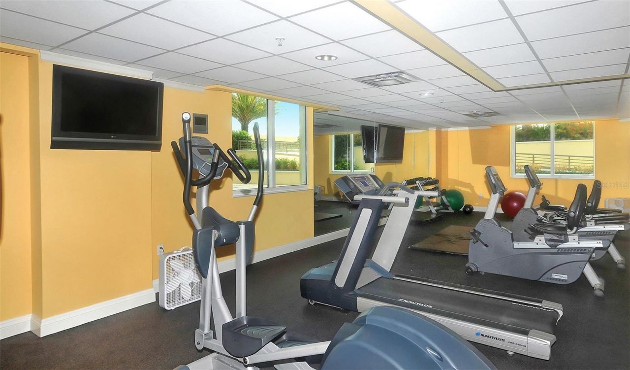 800 N Tamiami Trail, Unit 203, Sarasota, FL 34236 Photo