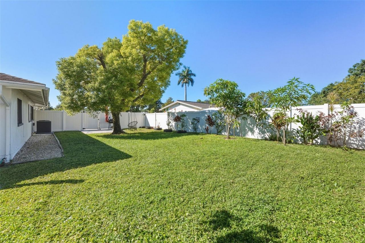 2401 26th Avenue S, Saint Petersburg, FL 33712 Photo