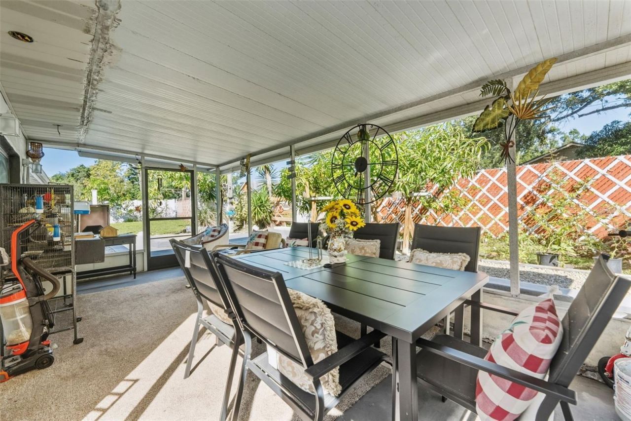 2401 26th Avenue S, Saint Petersburg, FL 33712 Photo