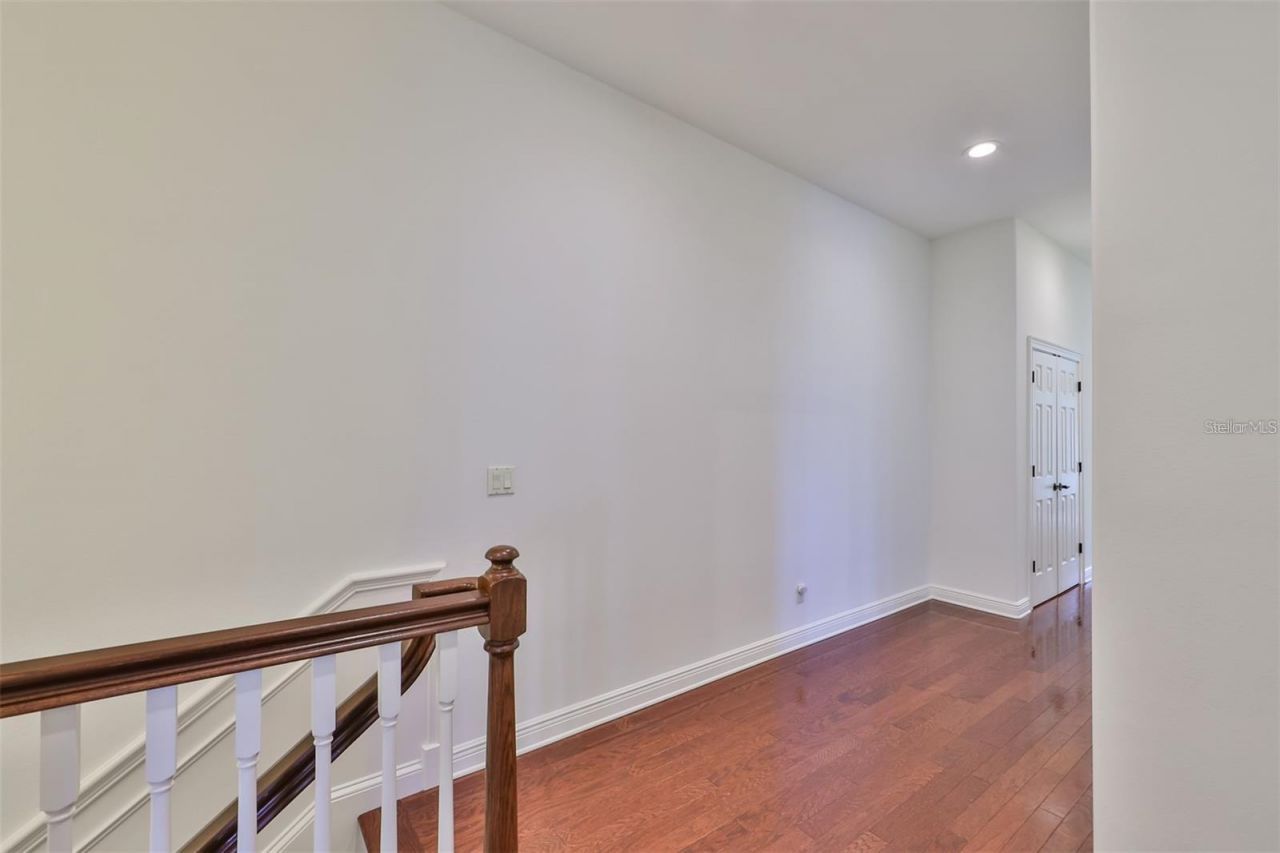 602 Saxony Boulevard , Saint Petersburg, FL 33716 Photo