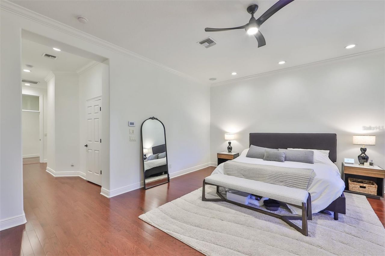 602 Saxony Boulevard , Saint Petersburg, FL 33716 Photo