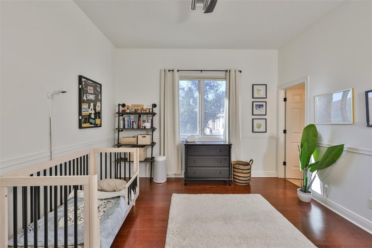 602 Saxony Boulevard , Saint Petersburg, FL 33716 Photo
