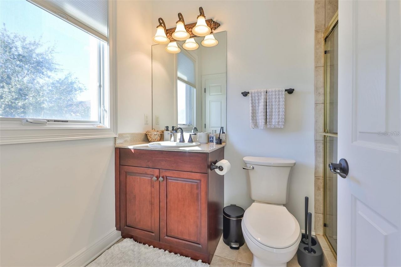 602 Saxony Boulevard , Saint Petersburg, FL 33716 Photo