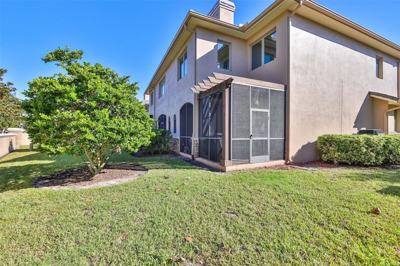 602 Saxony Boulevard , Saint Petersburg, FL 33716 Photo