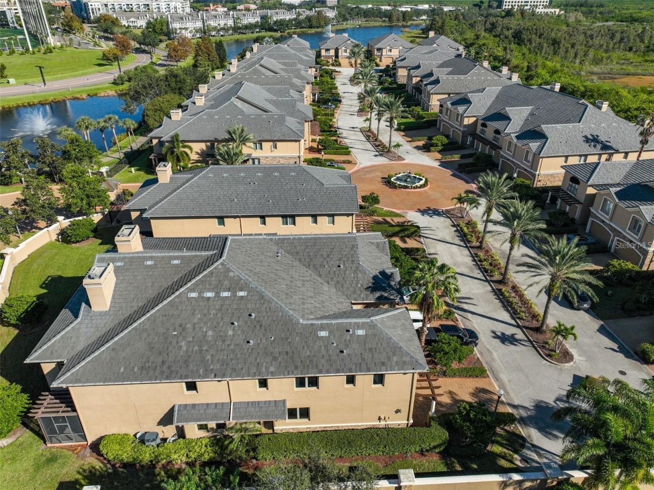 602 Saxony Boulevard , Saint Petersburg, FL 33716 Photo