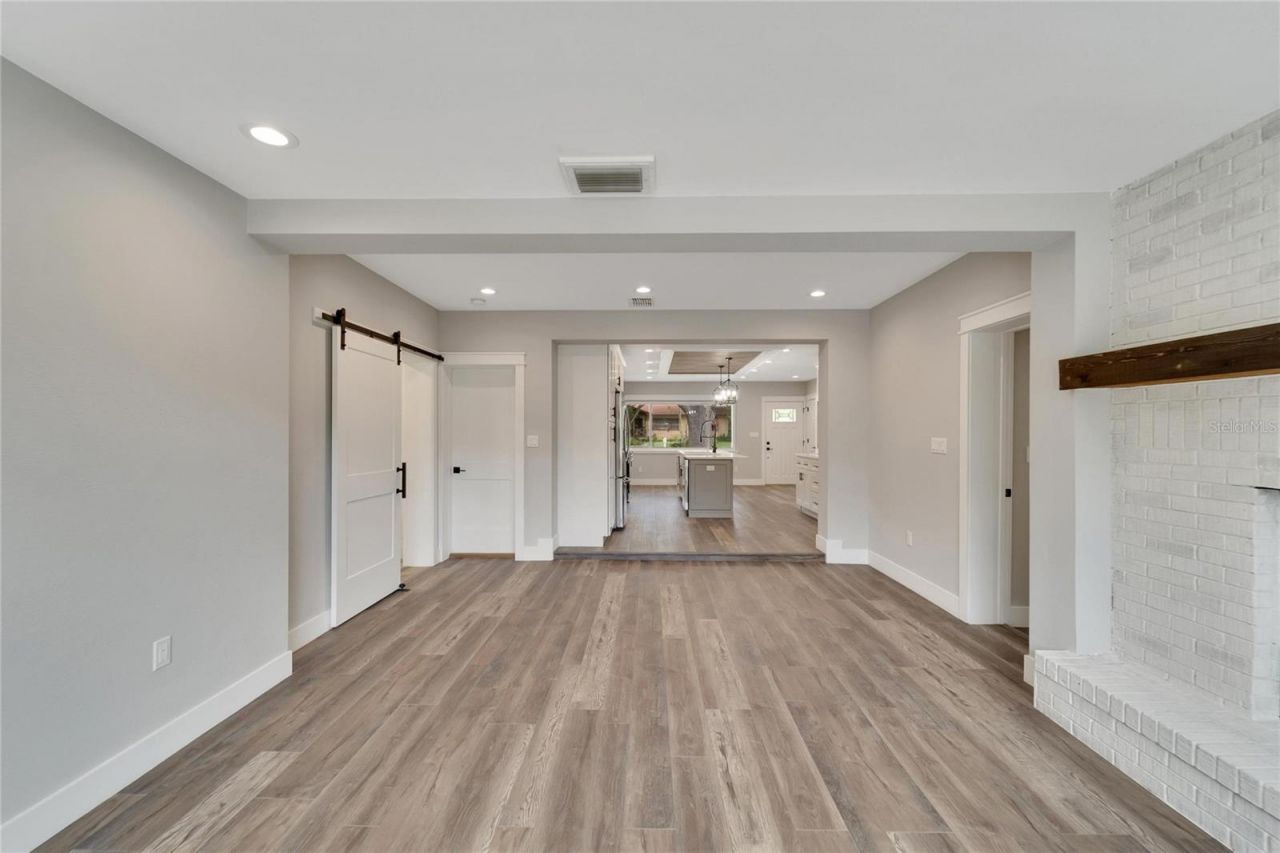 304 Orangewood Avenue, Clearwater, FL 33755 Photo