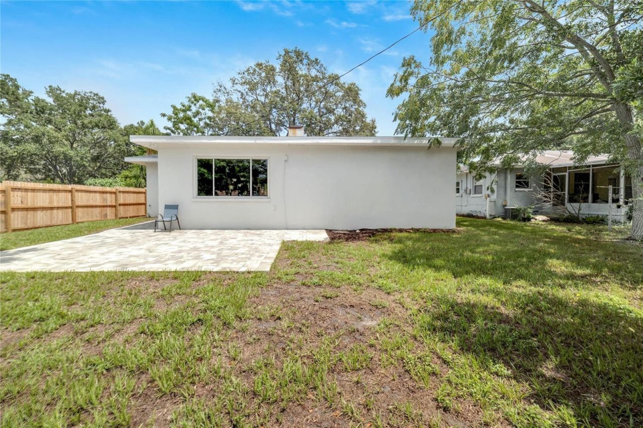 304 Orangewood Avenue, Clearwater, FL 33755 Photo