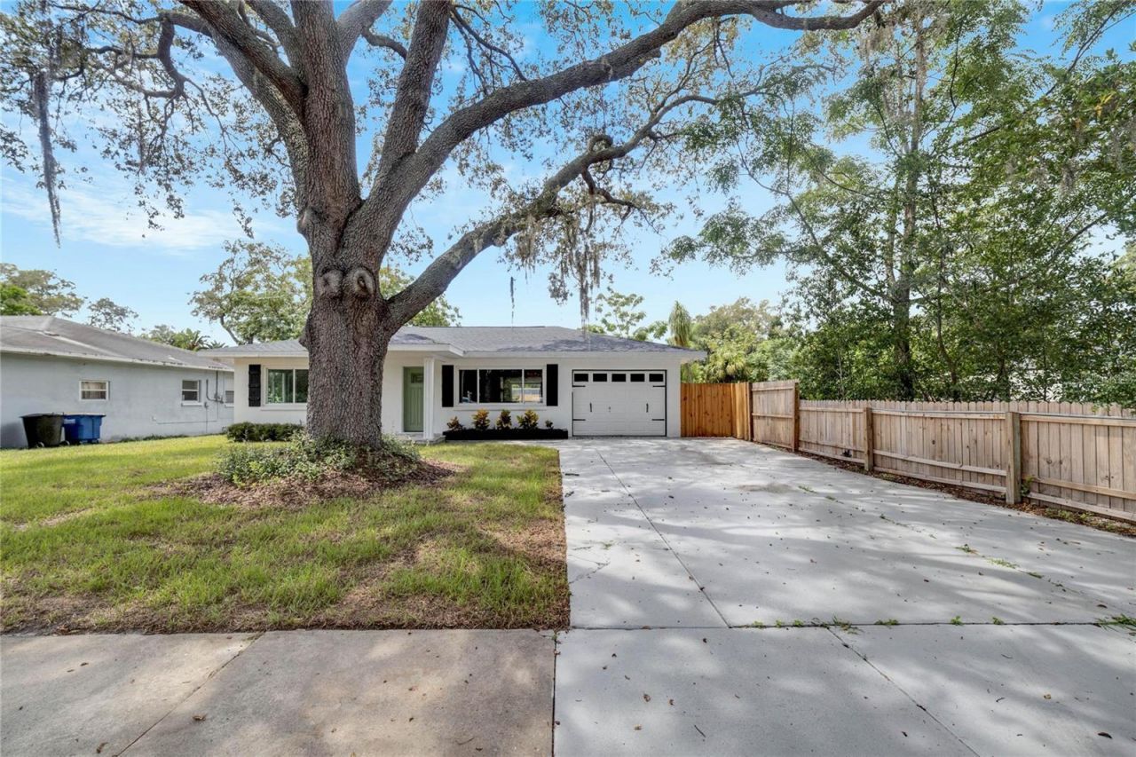304 Orangewood Avenue, Clearwater, FL 33755 Photo
