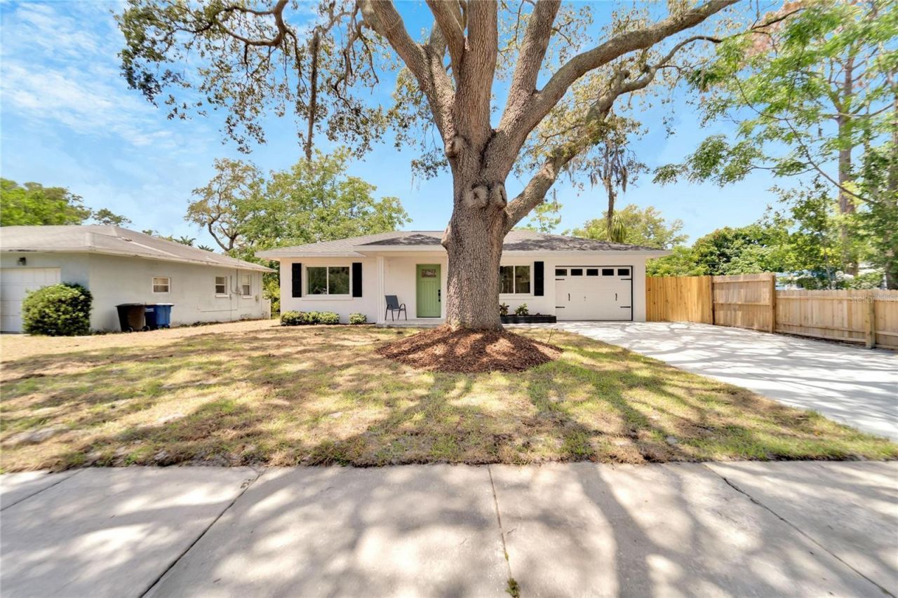 304 Orangewood Avenue, Clearwater, FL 33755 Photo