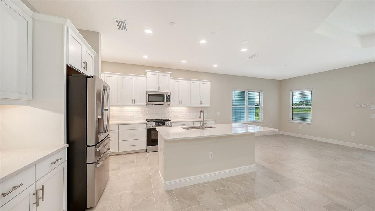 6547 Big Bayou Drive, Sarasota, FL 34241 Photo
