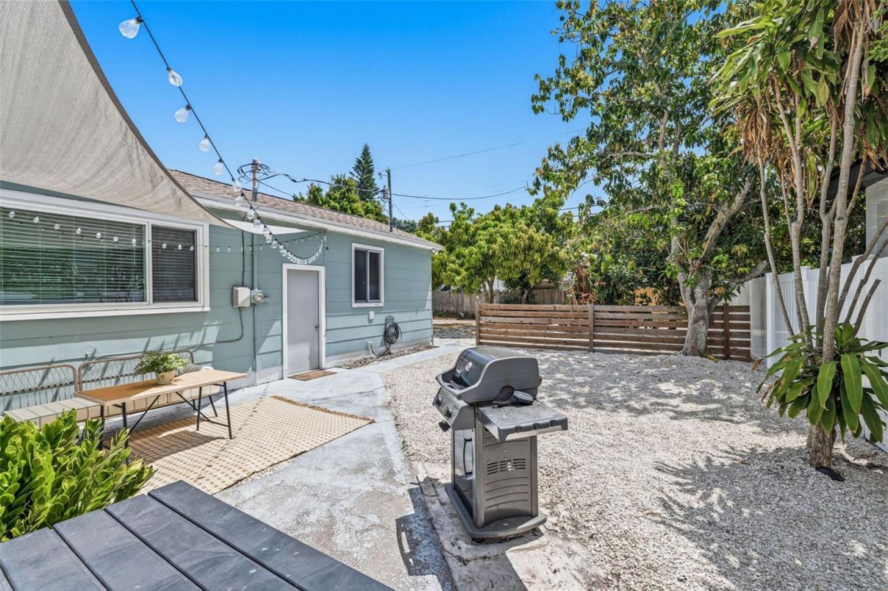 3125 Queen Street N, Saint Petersburg, FL 33713 Photo