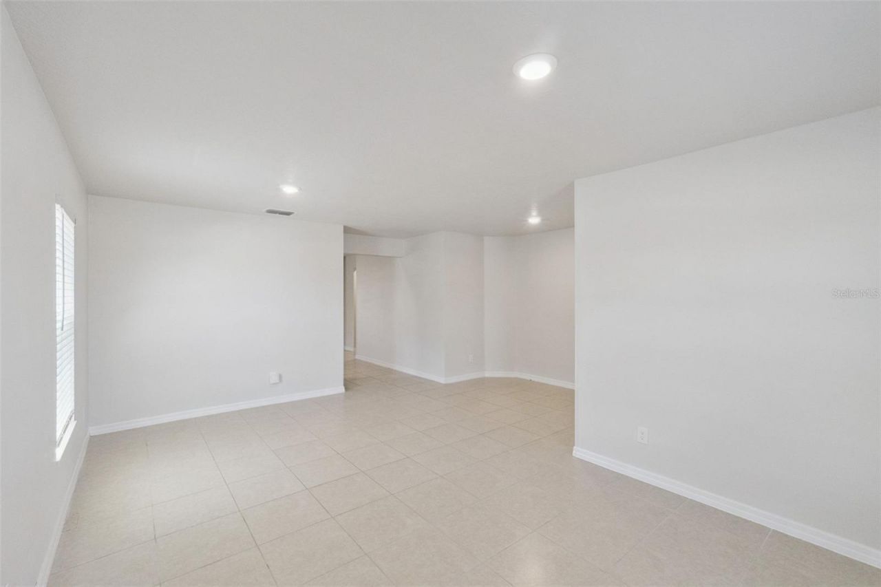 1729 Canaan Loop, Dundee, FL 33838 Photo
