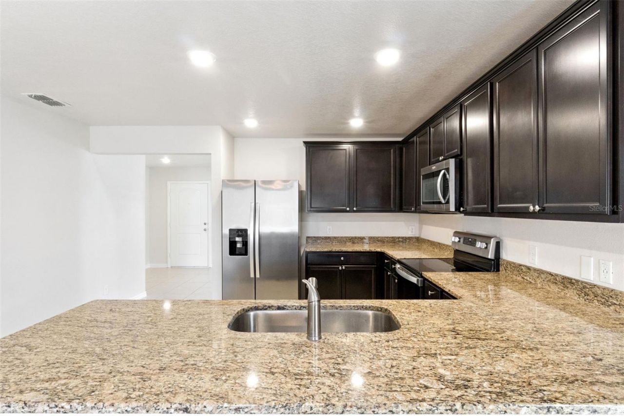 1729 Canaan Loop, Dundee, FL 33838 Photo