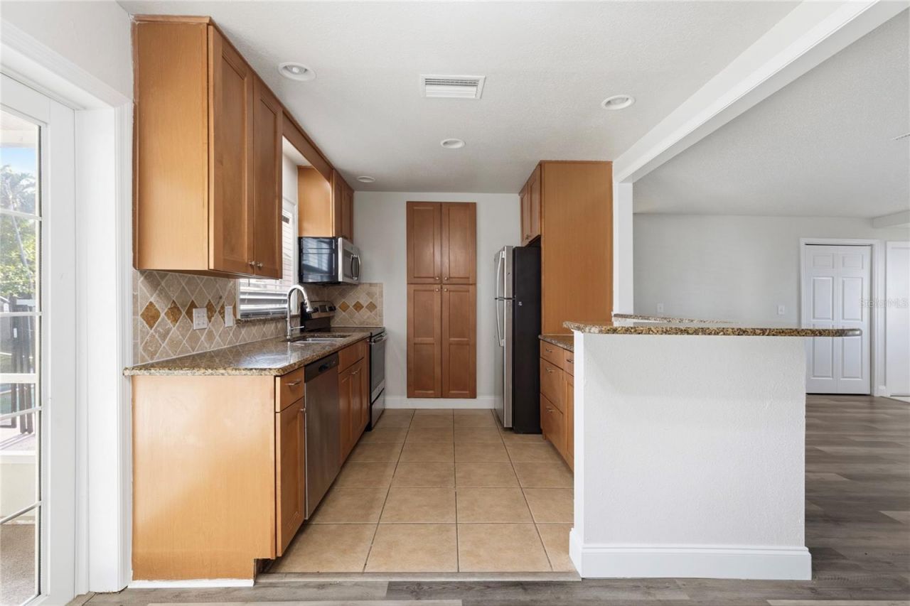 2415 15th Street W, Palmetto, FL 34221 Photo