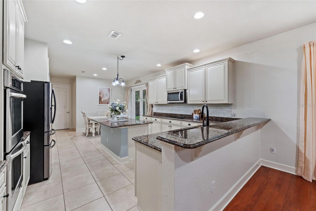 2811 Maria Isabel Ave, Ocoee, FL 34761 Photo