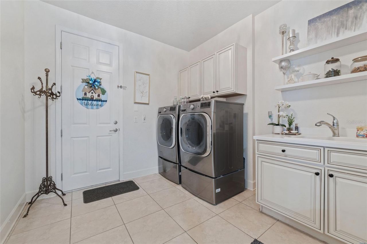 2811 Maria Isabel Ave, Ocoee, FL 34761 Photo