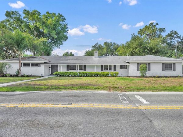 2450 DERBYSHIRE ROAD, MAITLAND, FL 32751