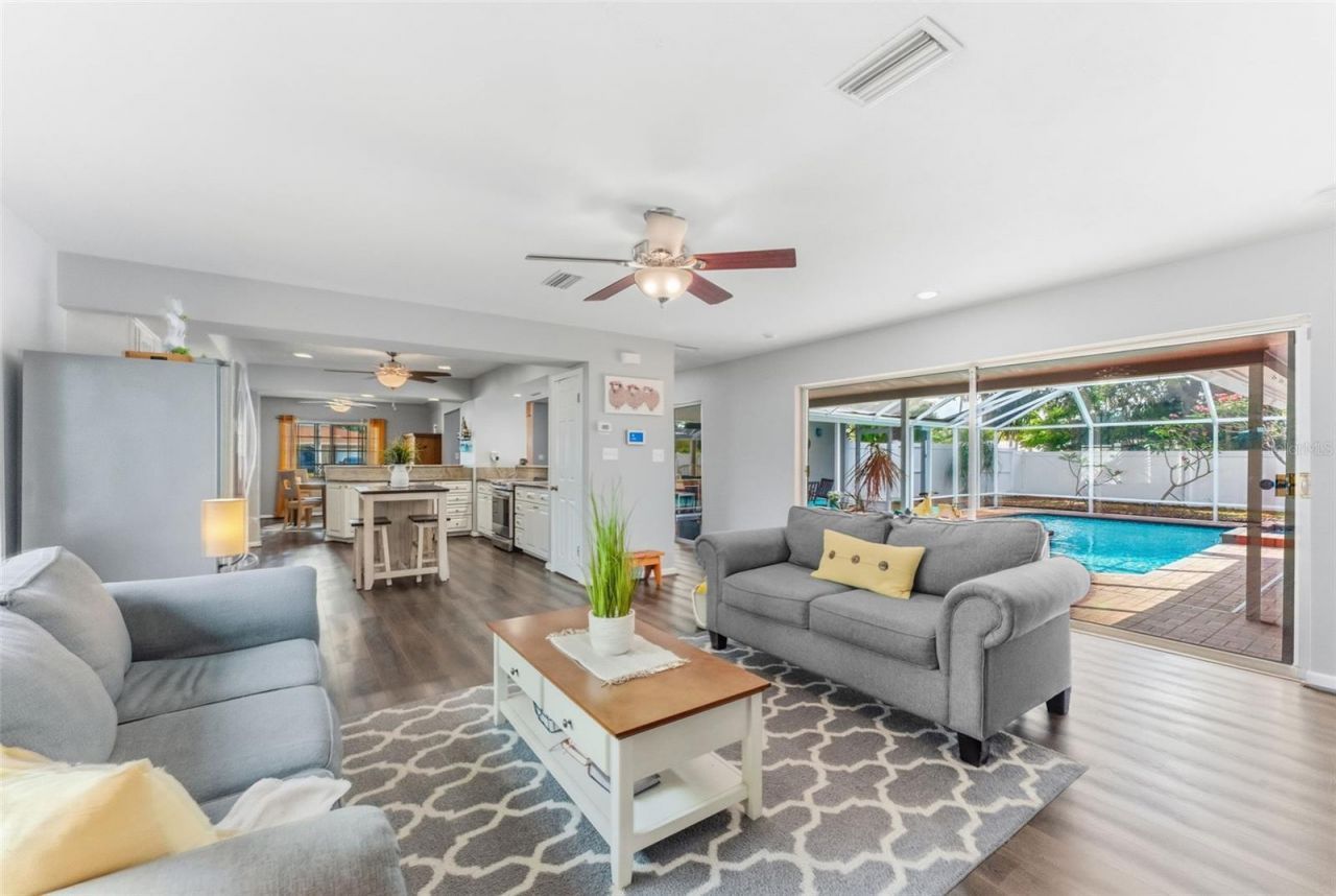 5105 7th Avenue Drive W, Bradenton, FL 34209 Photo